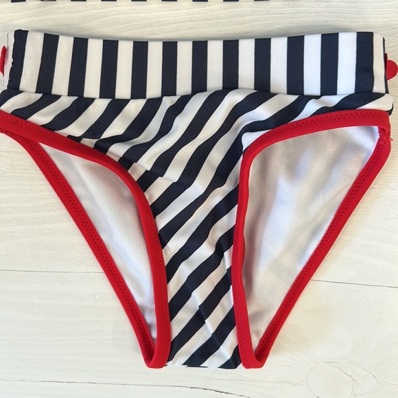 NWT deux par deux Stripe Navy/White Triangle Bikini - Picture 3 of 7